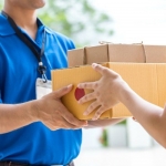Factors to keep in Mind while considering a courier service